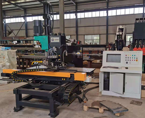 1200KN Servo alimentazione Forza di perforazione Cnc Plate Foratura di foratura con 26 mm di diametro di foratura Max