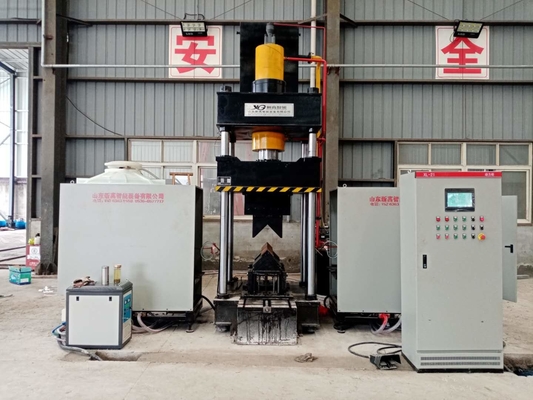 Modello HQ250-700 CNC angolo acciaio riscaldamento e piegatura macchina