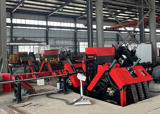 Trapano angolare CNC del fornitore cinese 220V, macchina per foratura, punzonatura e marcatura dell'acciaio con componenti principali PLC
