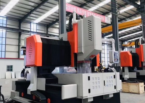 Motore mandrino servo dedicato, giunto rotante ad alta velocità e centro di foratura per fresatrice CNC per lavorazioni di precisione