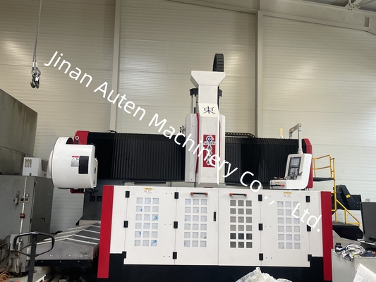 Larghezza scanalatura a T 28mm Macchina foratrice per piastre CNC con flangia Diametro massimo 100mm