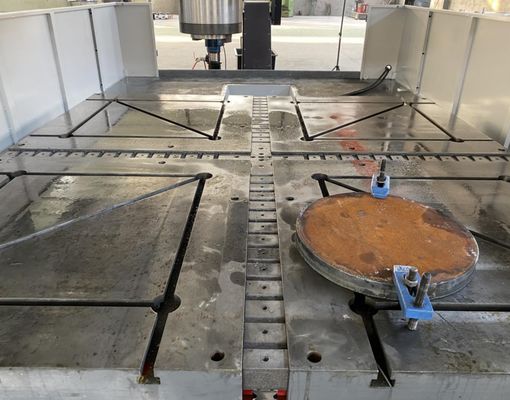 Alta rigidità Alta velocità CNC per la trivellazione di lamiere con controllo servo