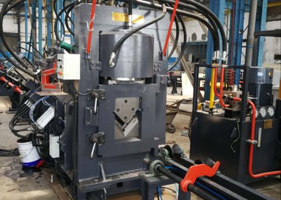 Macchine per la linea d'angolo CNC Sistemi idraulici elettrici e pneumatici per la punzonatura, la marcatura e il taglio