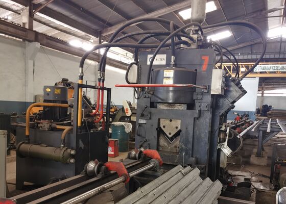 Fabbricazione di strutture di sottostazioni Automatica Cnc angolare macchina di foratura in acciaio per torre a reticolo