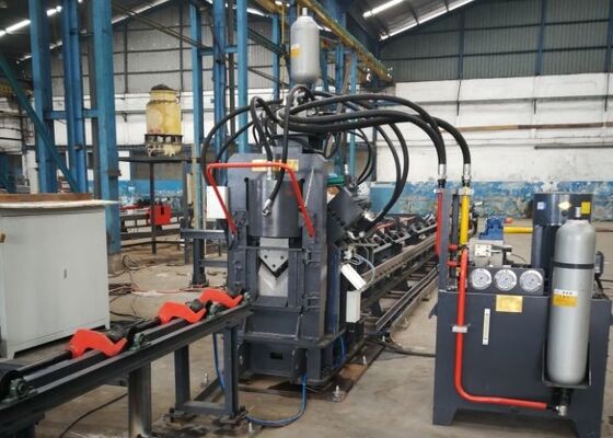 Marcatura e tagliatrice di punzonatura di CNC di serie JNC della forza di taglio 2200/4300KN per gli angoli