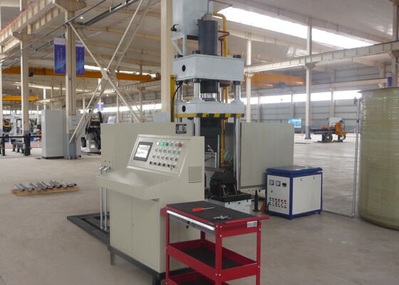 Macchina per piegare e riscaldare l'acciaio ad angolo CNC utilizzata dall'industria delle torri per piastre piatte in acciaio