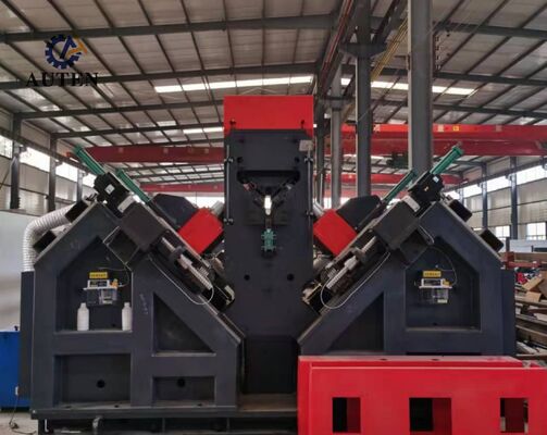 Macchina di marcatura e foratura angolare CNC Premium con caricamento automatico