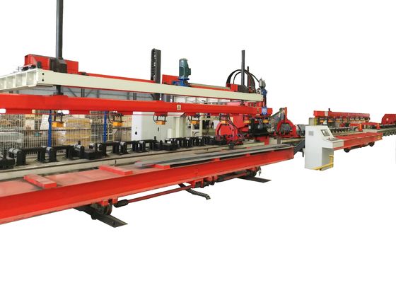 Lavorazione della lamiera 15000x380 mm Dimensione del pezzo 35 tonnellate Punzonatrice CNC per lamiere per trave longitudinale automobilistica