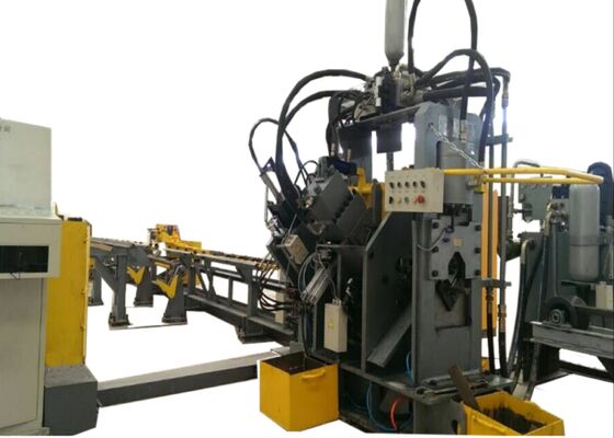 Linea di punzonatura e taglio per profilati in acciaio CNC a 3 punzoni per lato, modello JNC1616