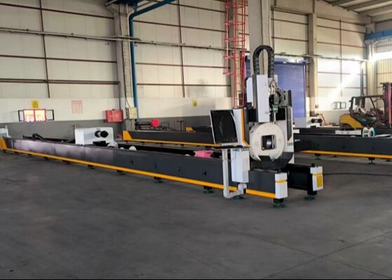 380V / 50Hz alimentazione macchina di taglio a laser per tubi CNC 300mm X Axis Itinerario