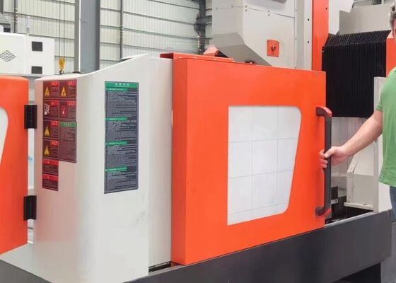 Utilizzato per piastre di fogli di tubo Flanges Cnc macchina di perforazione 11KW Servo Spindle Potenza del motore