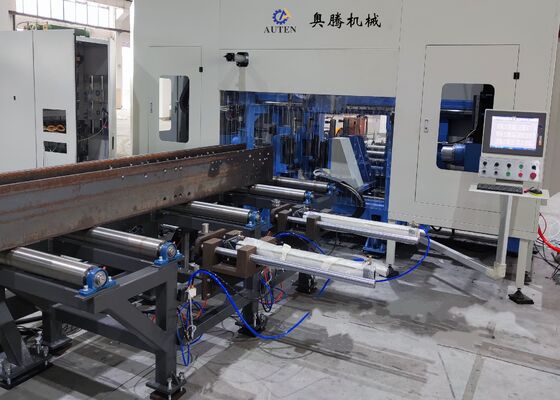 Equipaggiato con 3 fusioni Cnc H Beam Perforazione macchina da segatura per l'industria delle strutture in acciaio