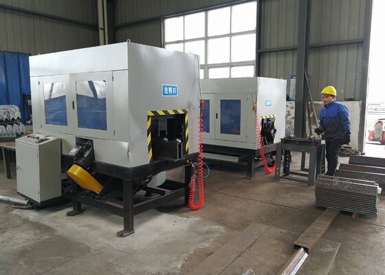 Macchine per la fresatura di radici di acciaio ad angolo CNC ad alta precisione per applicazioni industriali